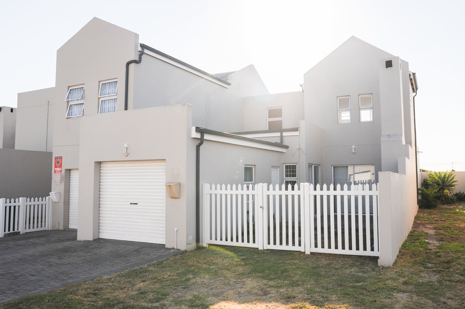 To Let 3 Bedroom Property for Rent in Country Club Western Cape